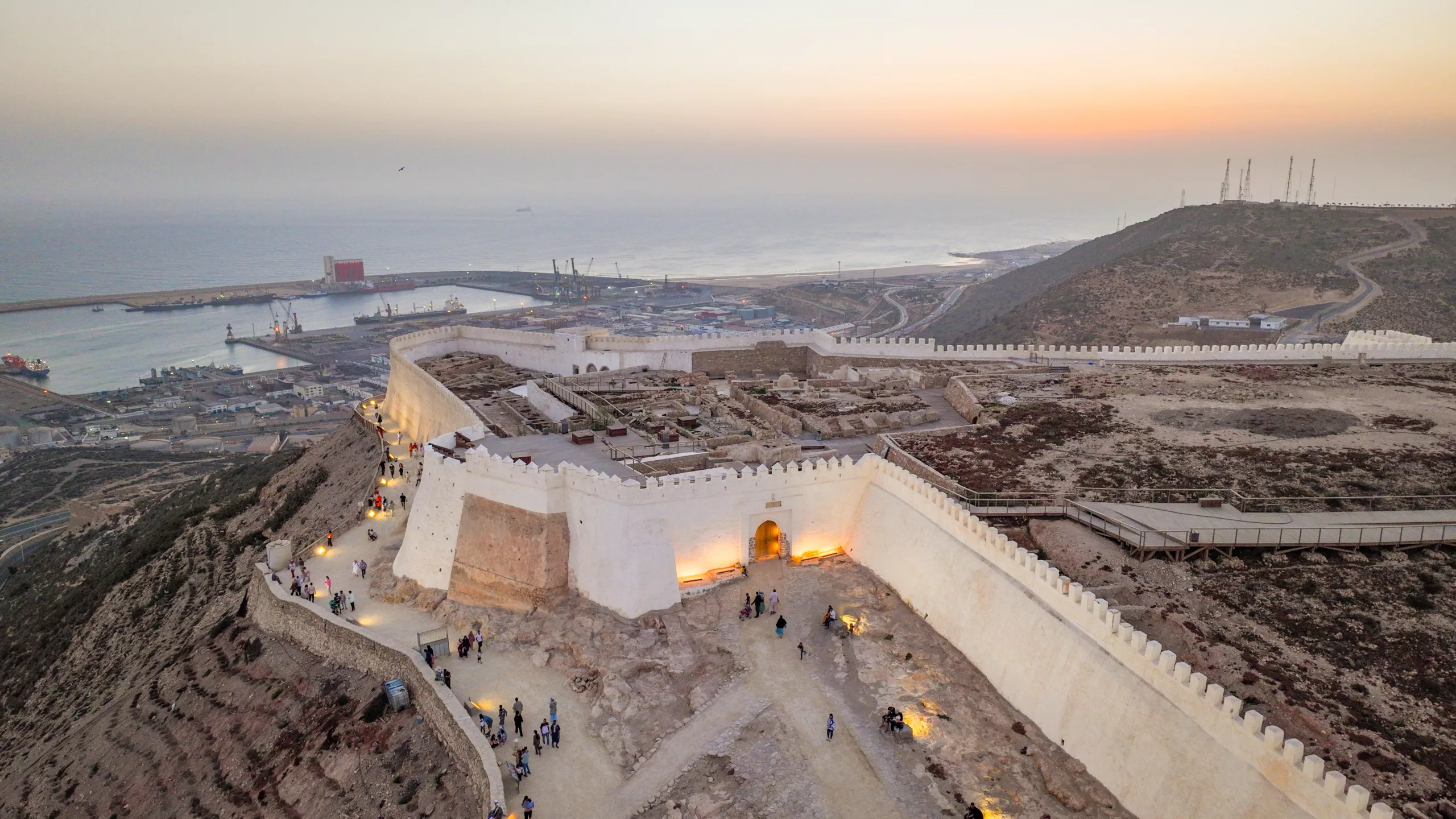 Ouverture de la partie Intra-muros