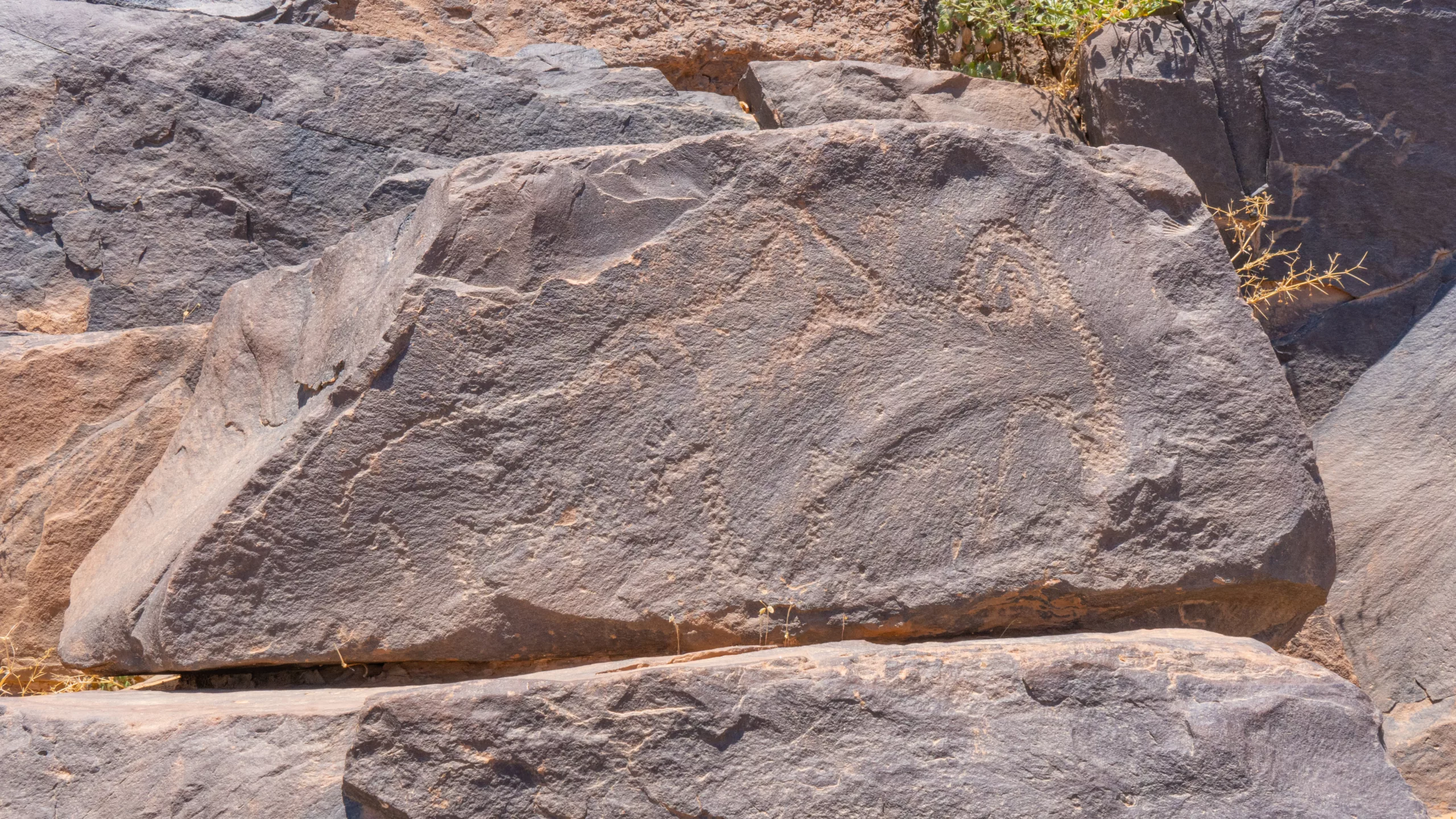 Tourism Development of Rock Arts in Tata